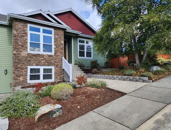 $595,000 | 2568 Southeast Coriander Way, Grants Pass, OR 97527