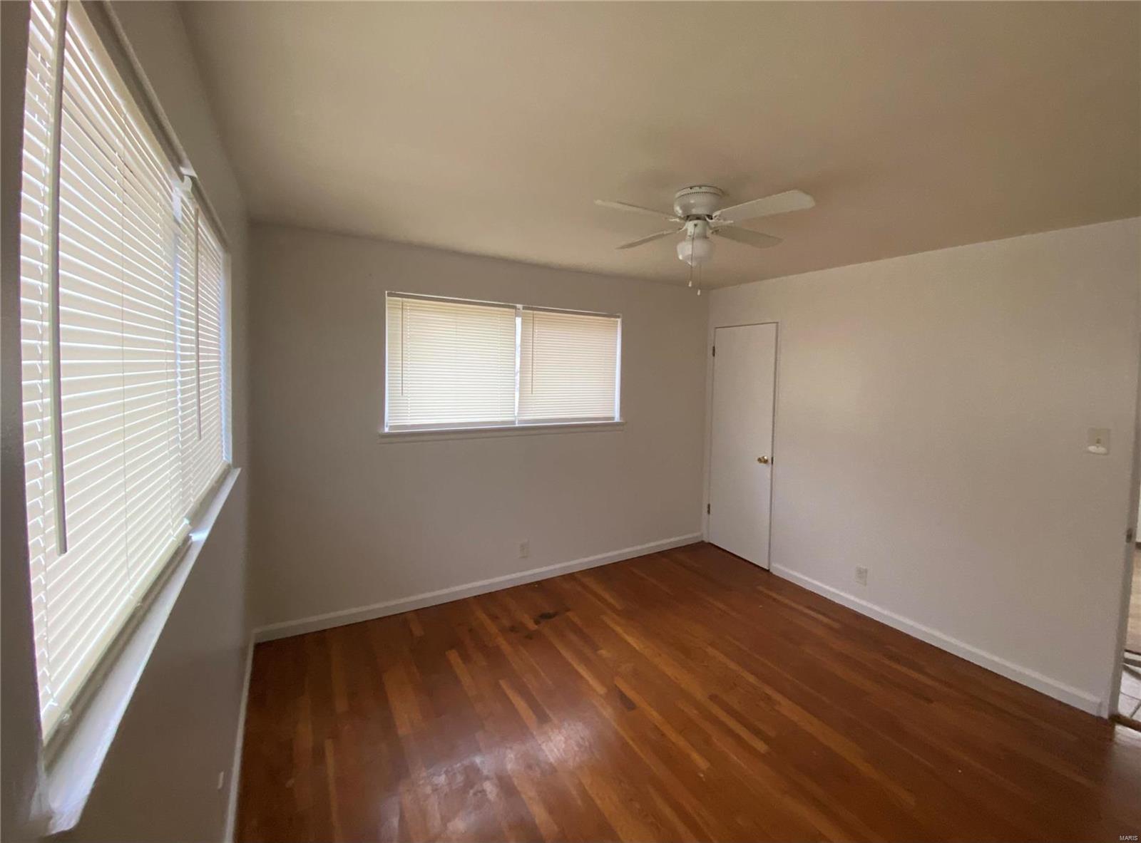 3771 Wright Avenue St. Ann, MO 63074 - Photo 6 of 15