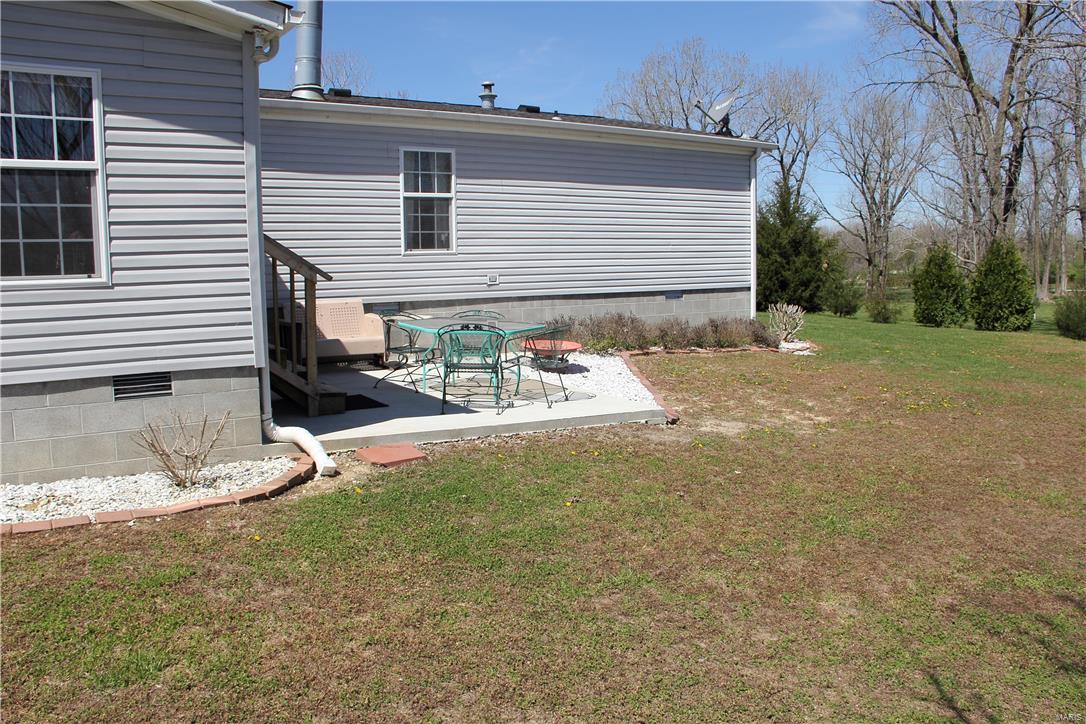 1622 Winter Road Lenzburg, IL 62255 - Photo 50 of 53