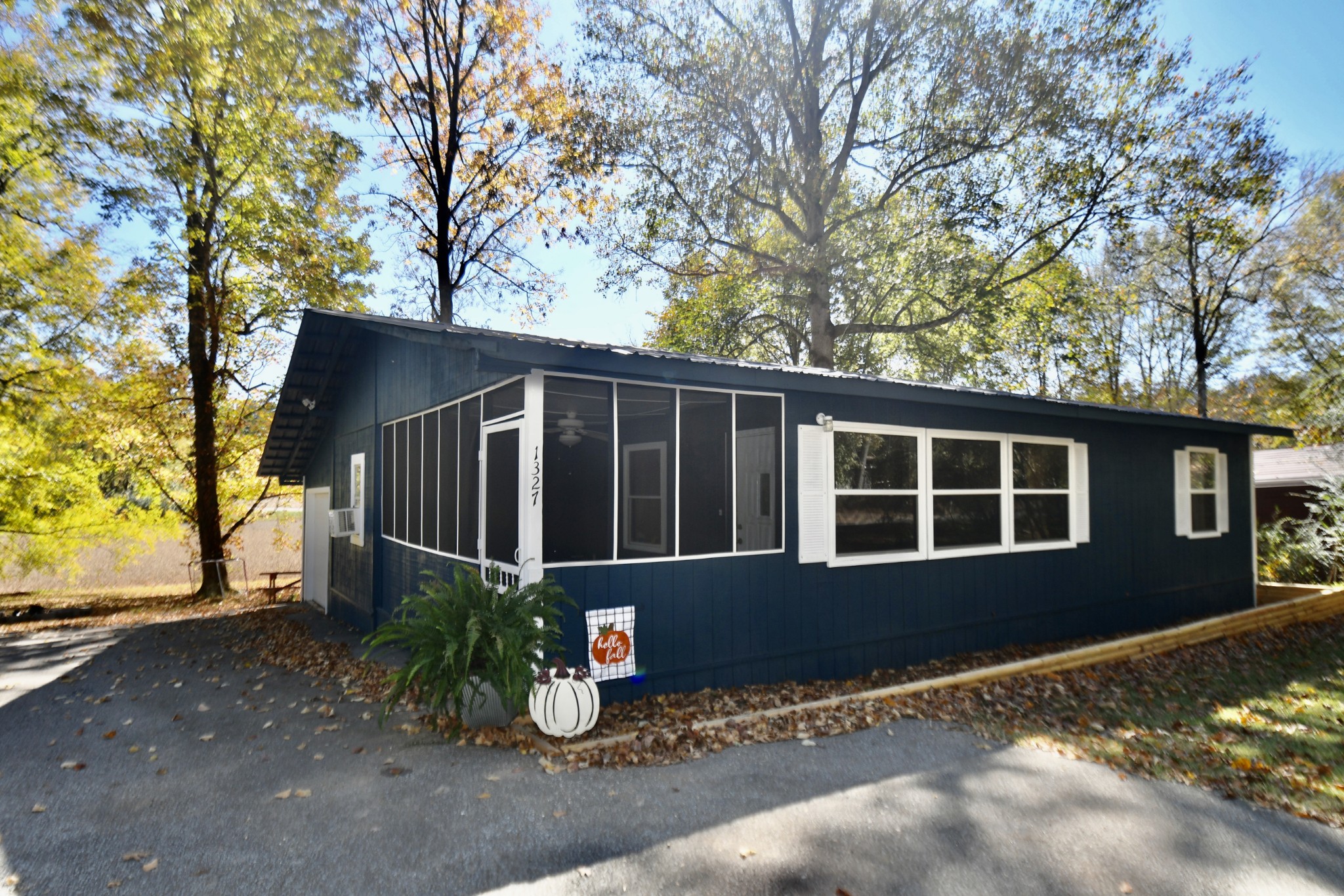 1327 Lost Creek Boat Dock Road Decaturville, TN 38329 - Photo 21 of 37 Gallery Image 21