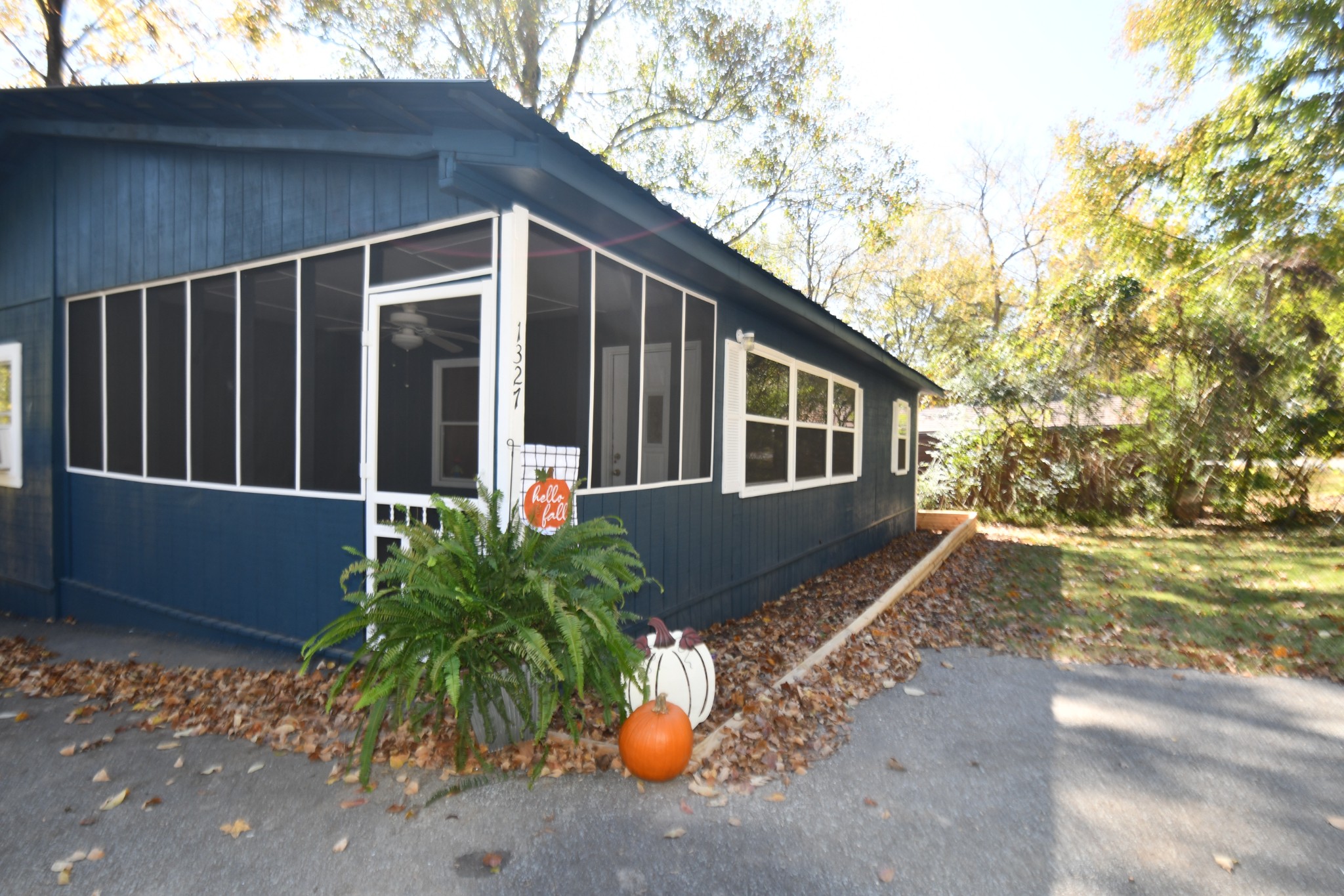 1327 Lost Creek Boat Dock Road Decaturville, TN 38329 - Photo 26 of 37 Gallery Image 26