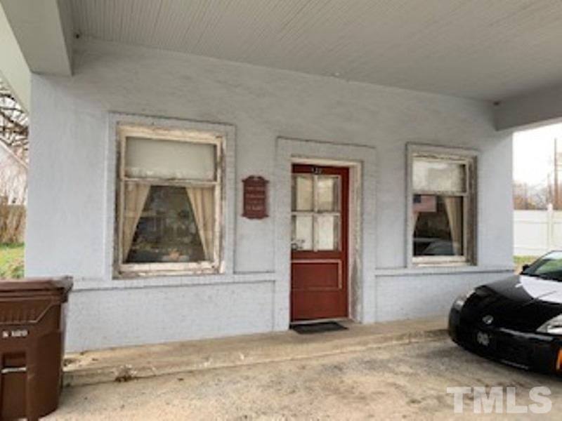 122 North Morgan Street Roxboro, NC 27573 - Photo 5 of 10 Gallery Image 5