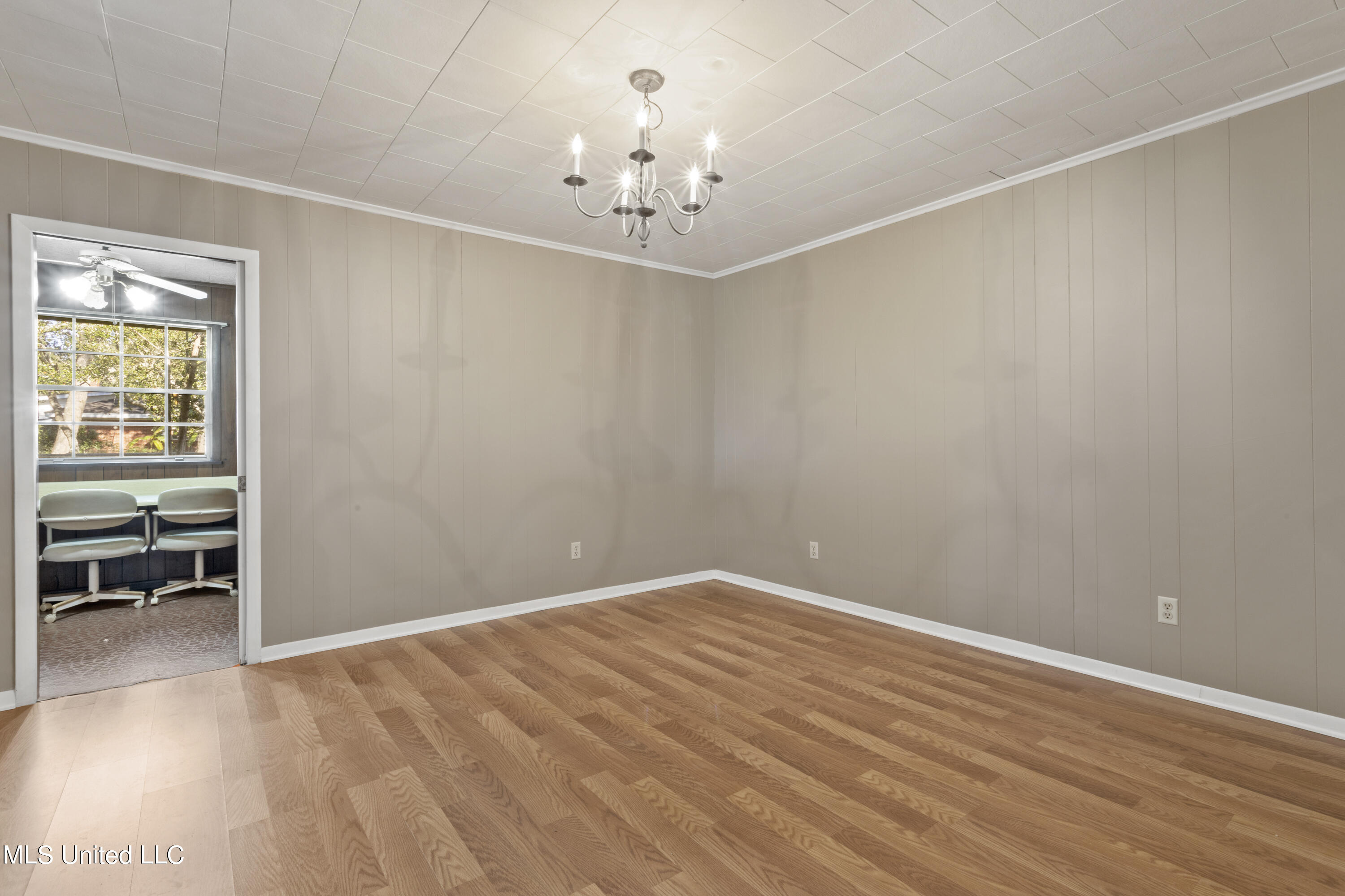 441 Jim Money Road Biloxi, MS 39531 - Photo 13 of 24 013