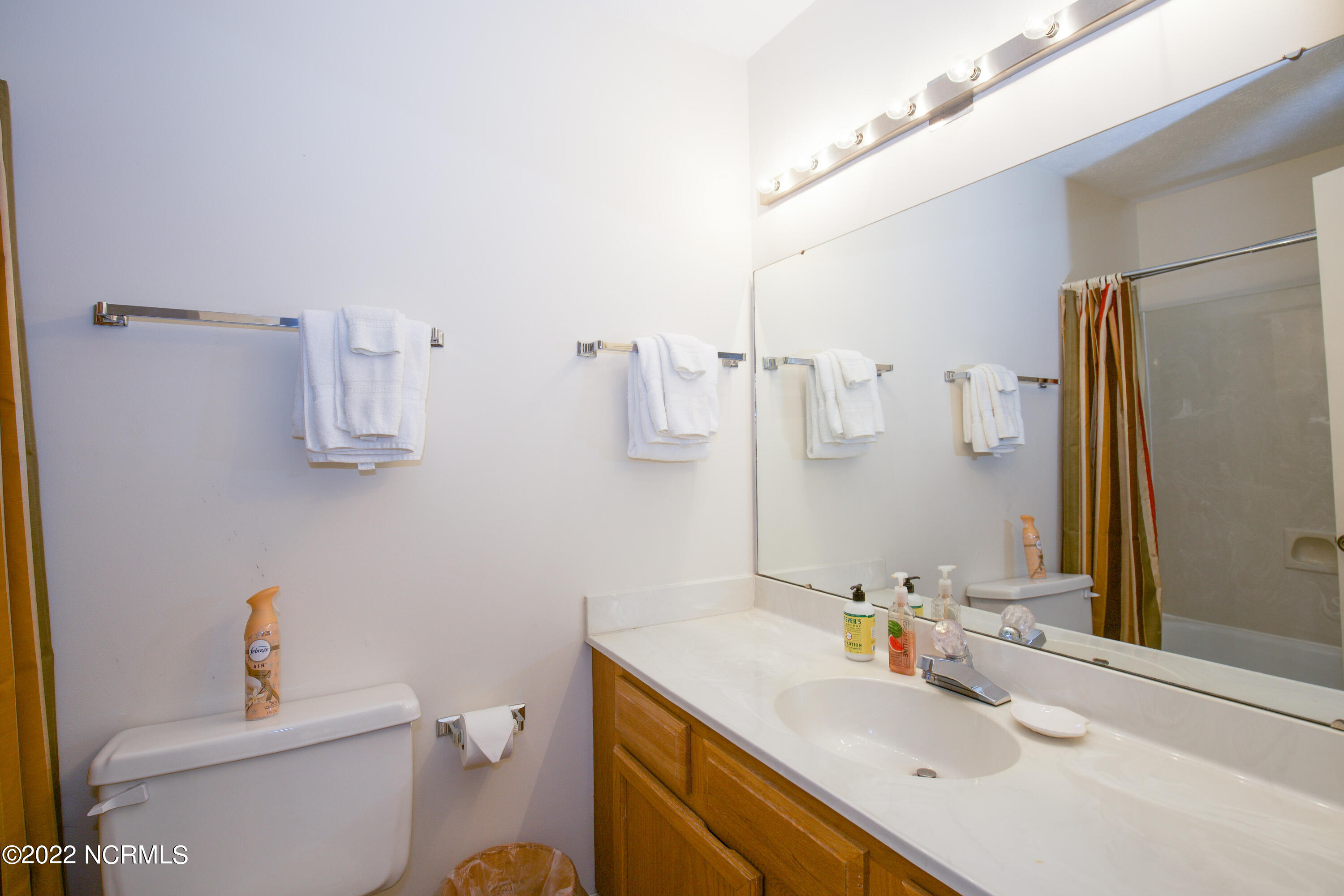 925 Morganton Road, Unit 2C Pinehurst, NC 28374 - Photo 32 of 42 en suite bath 2