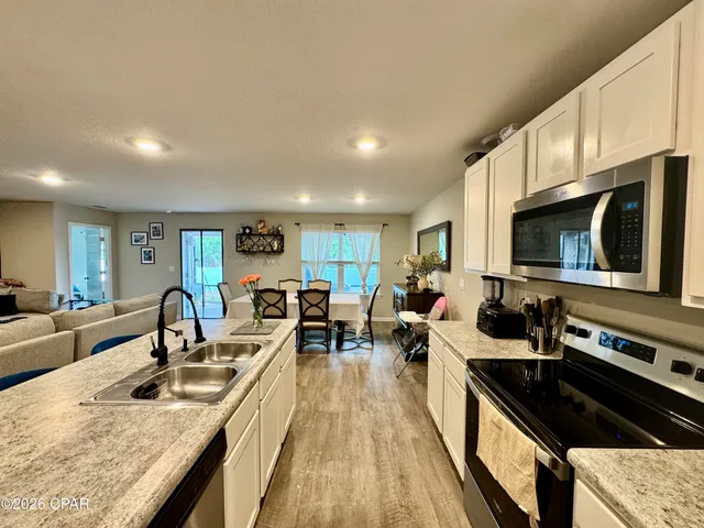 $2,550 | 4828 Conner Lane, Panama City, FL 32404