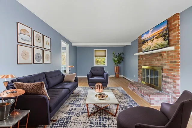 $575,000 | 3 Wood Lane, Hollis, NH 03049