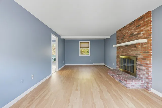 $575,000 | 3 Wood Lane, Hollis, NH 03049