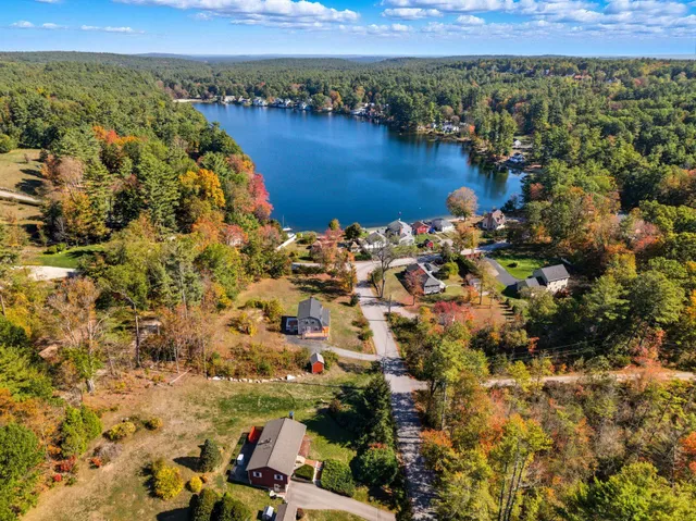 $575,000 | 3 Wood Lane, Hollis, NH 03049