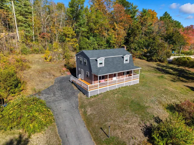 $575,000 | 3 Wood Lane, Hollis, NH 03049