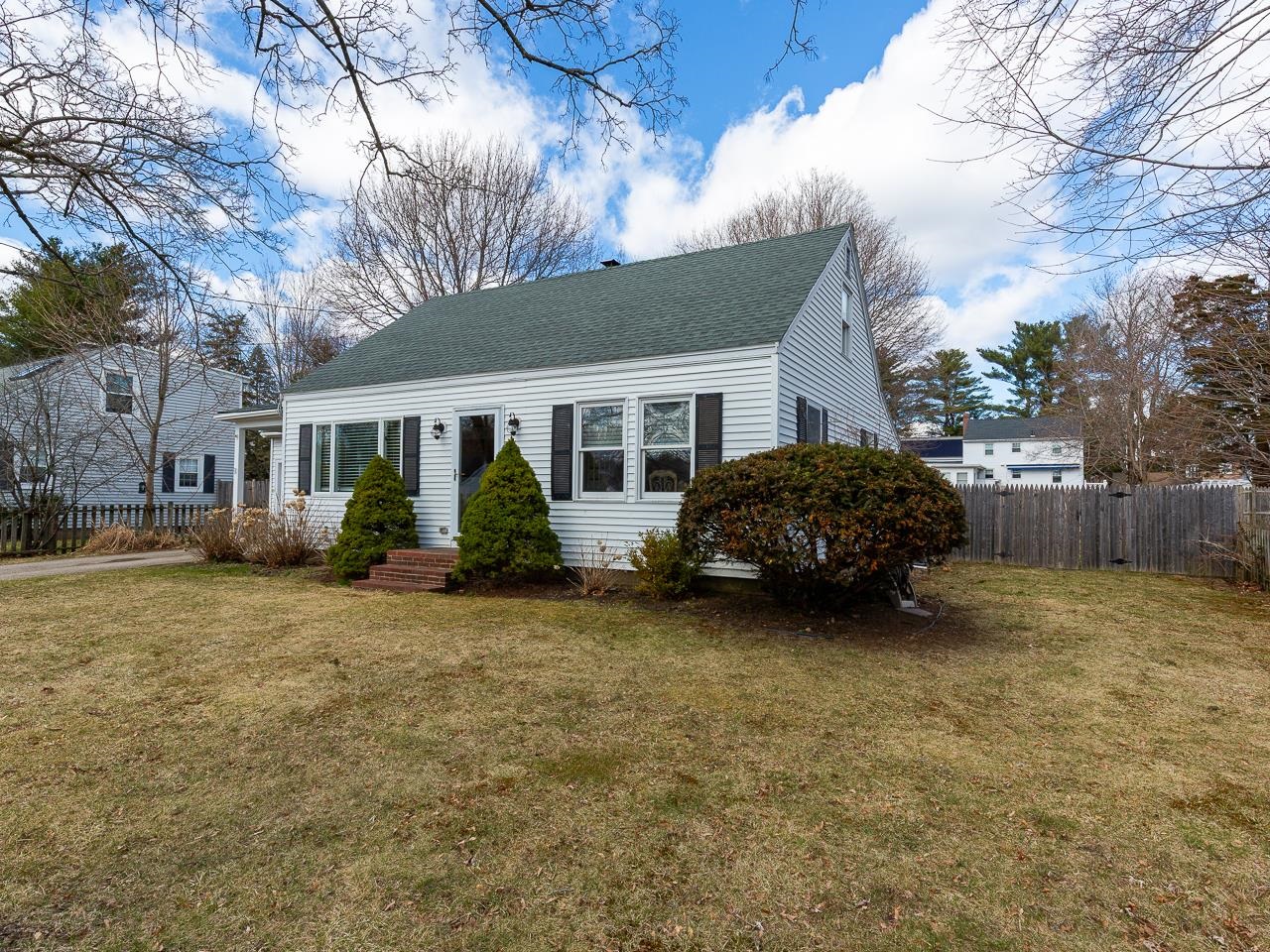 9 Fairfield Drive Hampton, NH 03842 - Photo 2 of 40