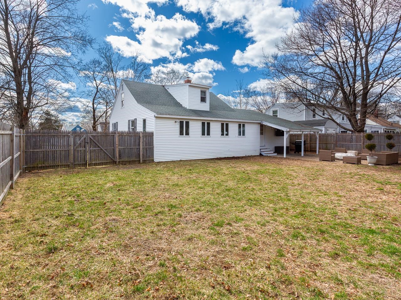 9 Fairfield Drive Hampton, NH 03842 - Photo 5 of 40