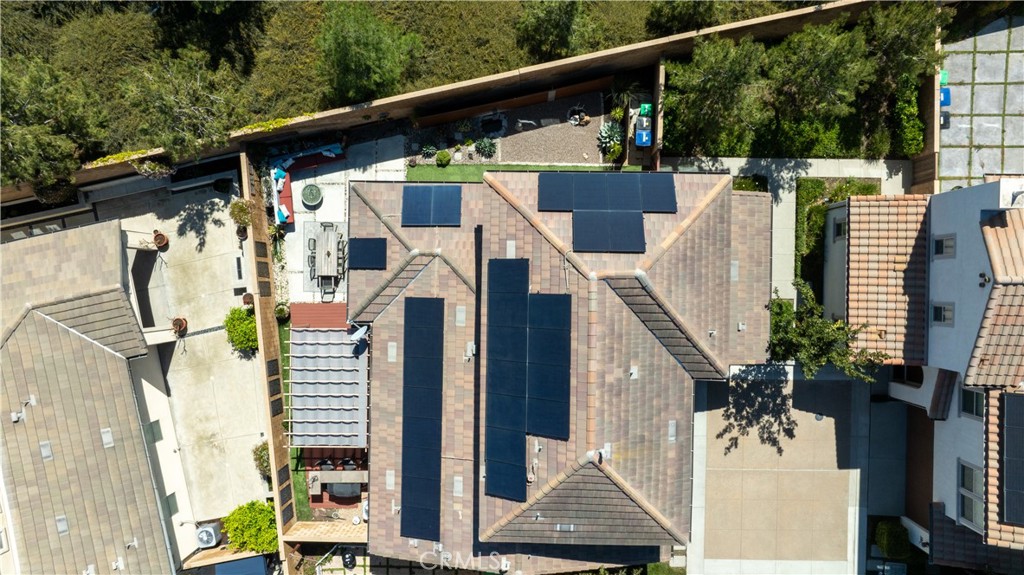 193 Barnes Road Tustin, CA 92782 - Photo 37 of 45 a view of balcony with furniture
