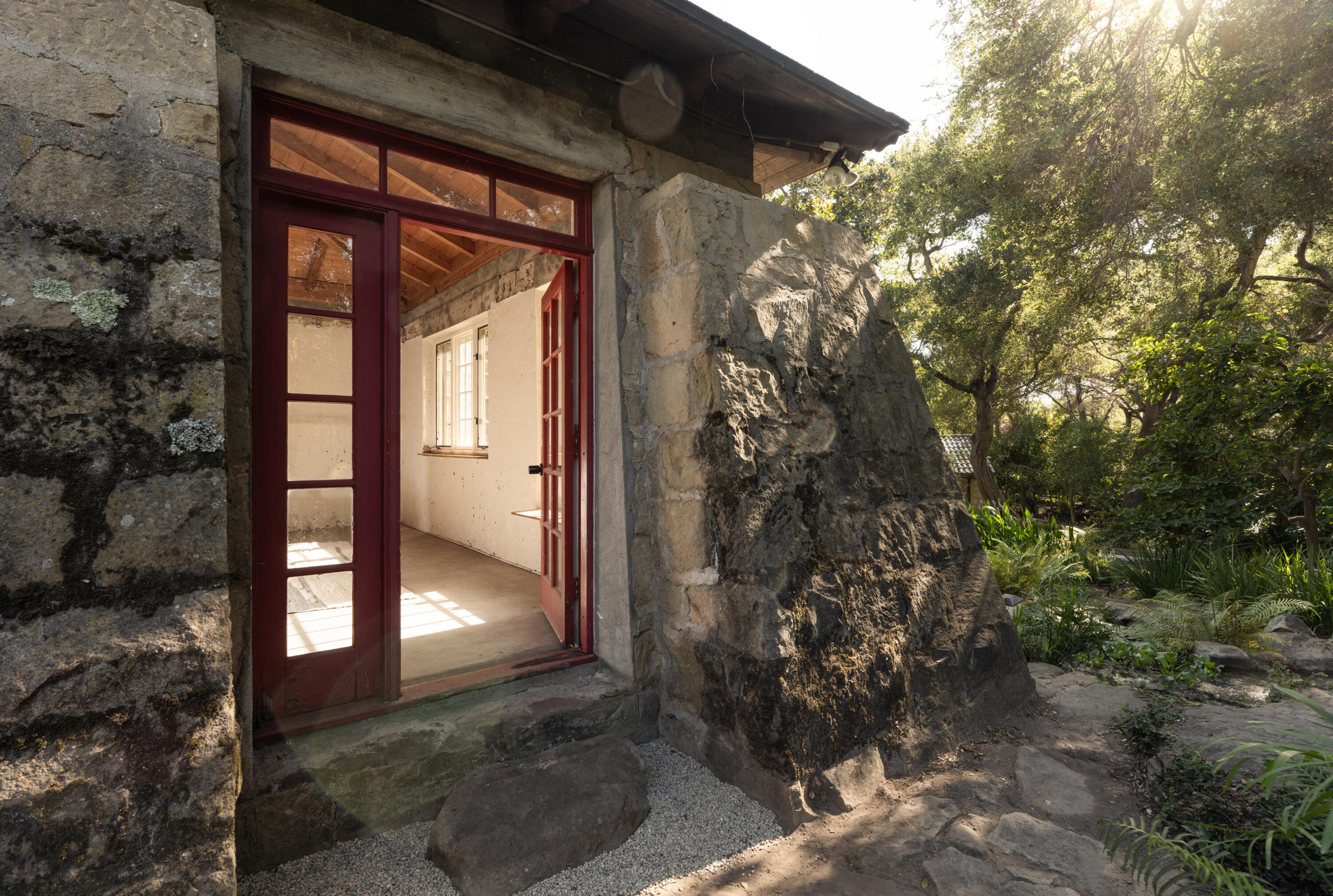 825 Rockbridge Road Santa Barbara, CA 93108 - Photo 17 of 18 DSC05499-Edit