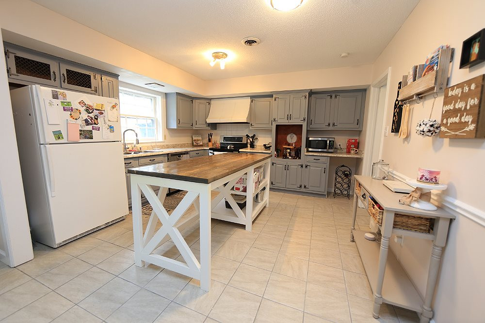 5202 Olive Road Raleigh, NC 27606 - Photo 8 of 25 Photo 8