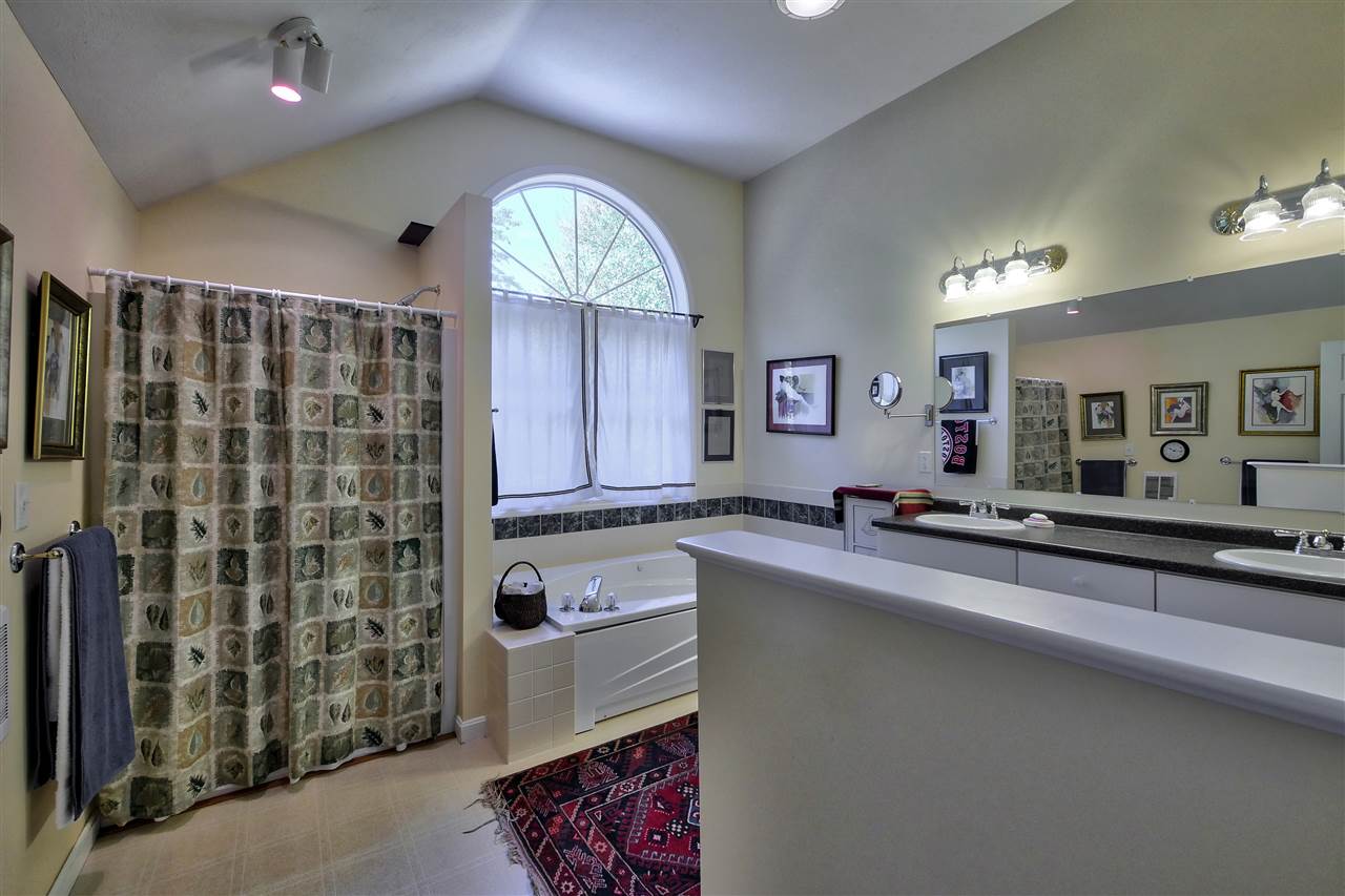 15 B Ryan Road, Unit 15B Goffstown, NH 03045 - Photo 19 of 23 Gallery Image 19