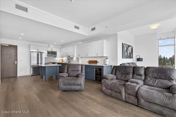 $765,000 | 201 North 1st Street, Unit 1404, Coeur D'Alene, ID 83814