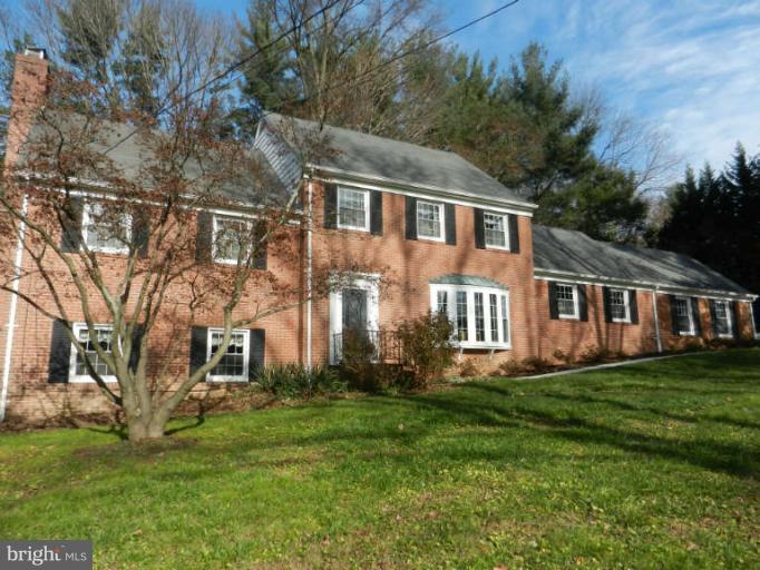 912 Army Road Towson, MD 21204 - Photo 1 of 1 Exterior (Front)