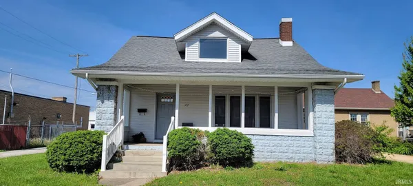 $110,000 | 107 Northeast 2nd Street, Washington, IN 47501