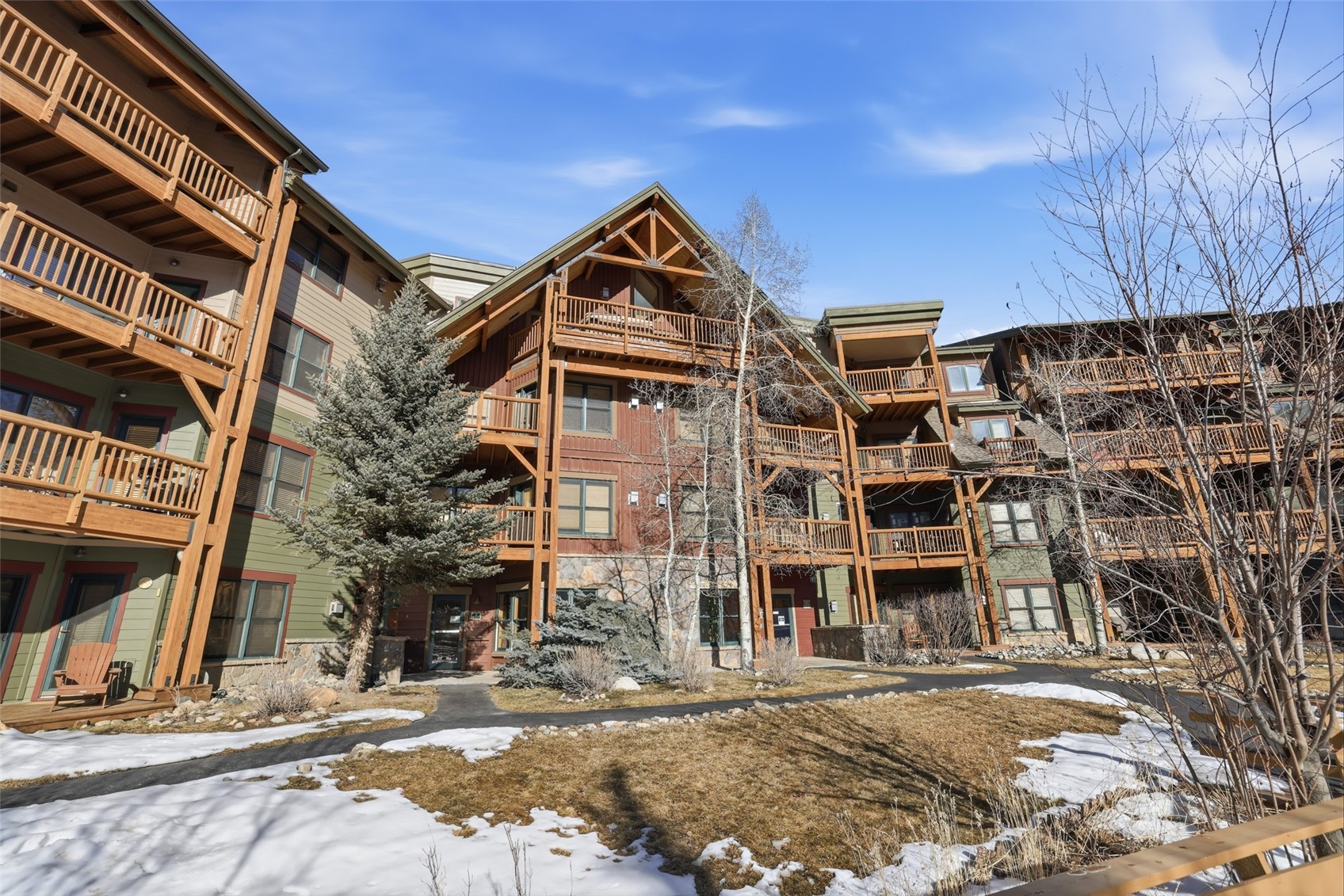 22784 Highway 6, Unit 2628 Keystone, CO 80435 - Photo 31 of 45 a front view of a building
