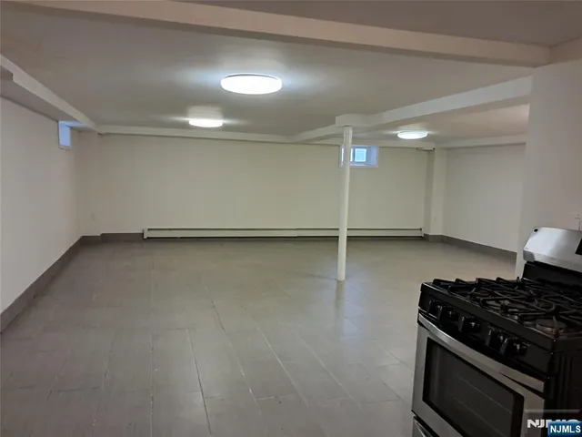 $880,000 | 1005 Harvard Place, Fort Lee, NJ 07024