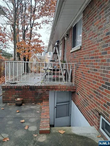 $880,000 | 1005 Harvard Place, Fort Lee, NJ 07024