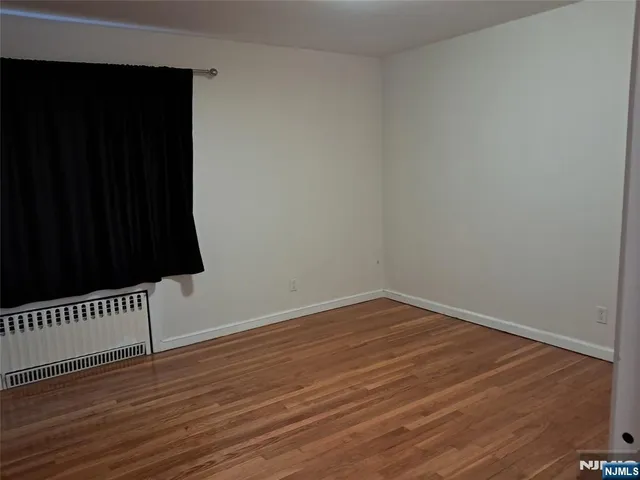 $880,000 | 1005 Harvard Place, Fort Lee, NJ 07024