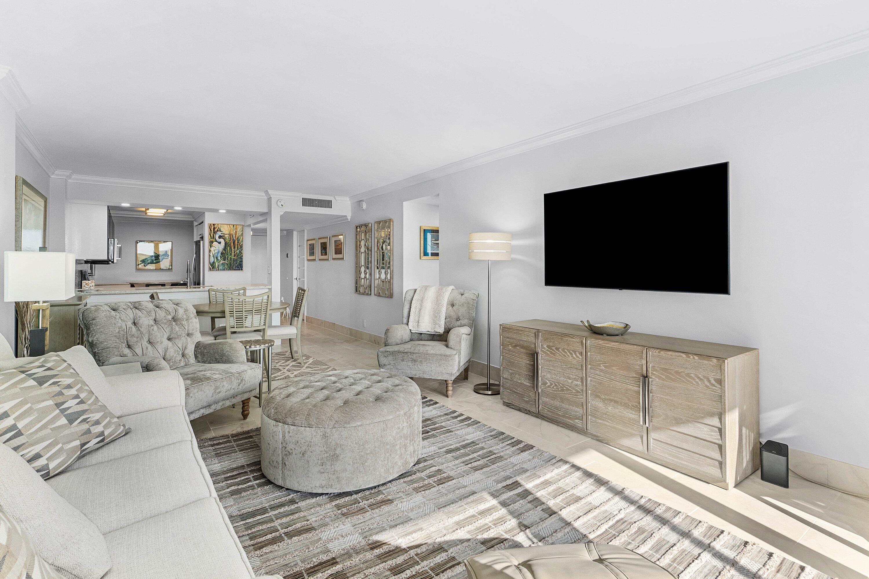 14 Royal Palm Way, Unit 501 Boca Raton, FL 33432 - Photo 20 of 39 018-14RoyalPalmWay-501-BocaRaton-FL-3343