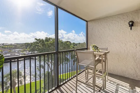 $474,900 | 14 Royal Palm Way, Unit 501, Boca Raton, FL 33432