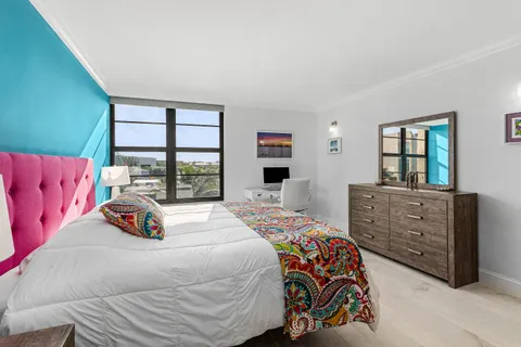 $474,900 | 14 Royal Palm Way, Unit 501, Boca Raton, FL 33432