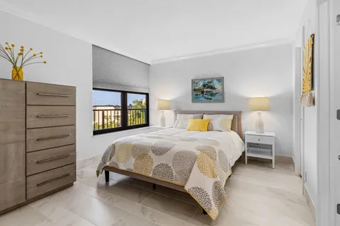 $474,900 | 14 Royal Palm Way, Unit 501, Boca Raton, FL 33432