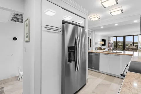 $474,900 | 14 Royal Palm Way, Unit 501, Boca Raton, FL 33432