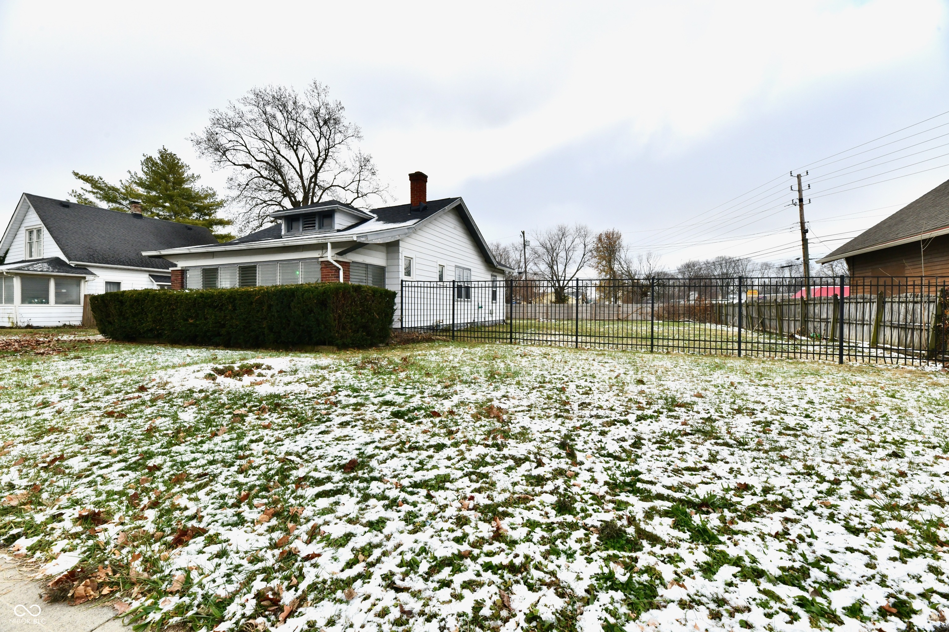 1043 Windermire Street Indianapolis, IN 46227 - Photo 5 of 48