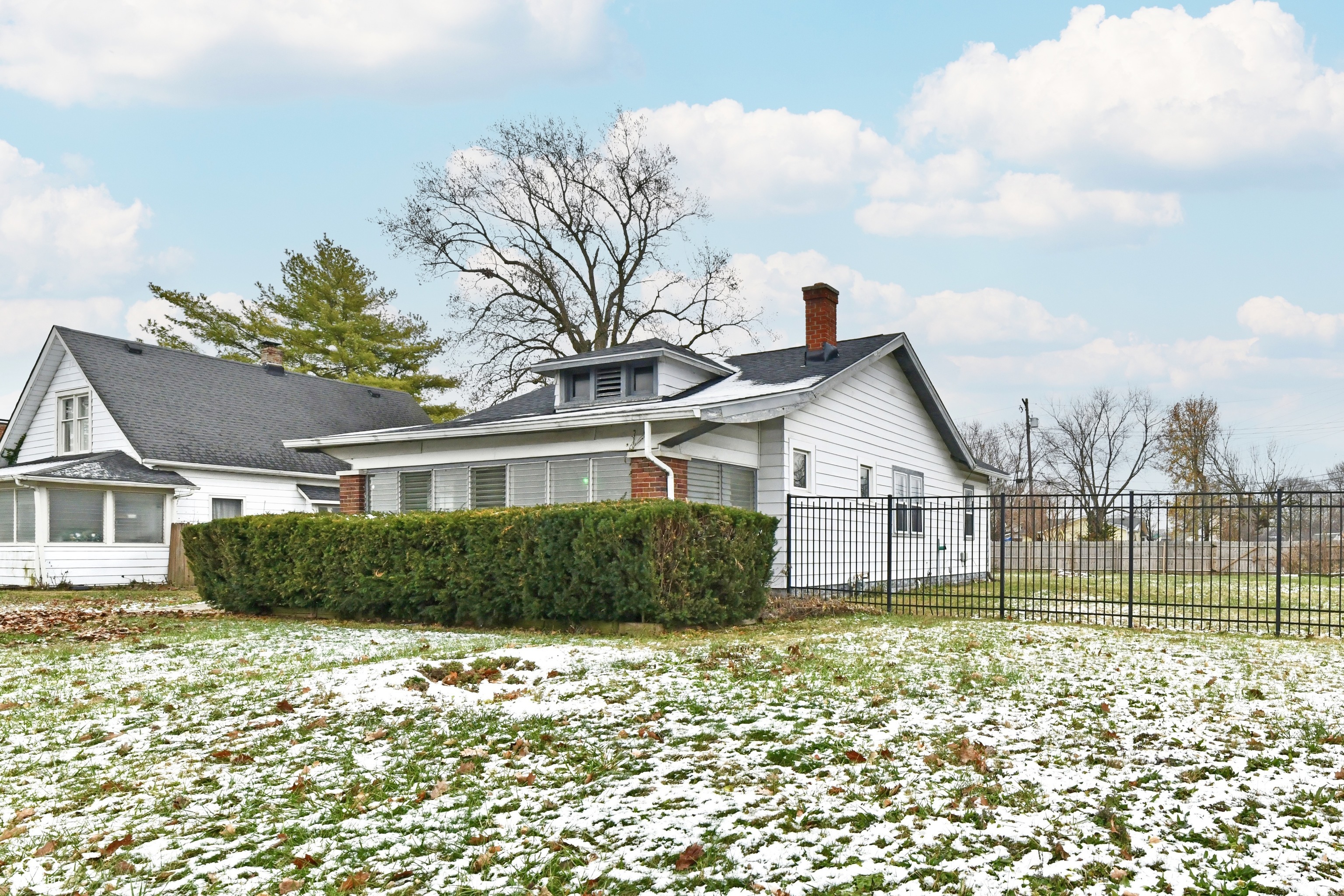 1043 Windermire Street Indianapolis, IN 46227 - Photo 6 of 48