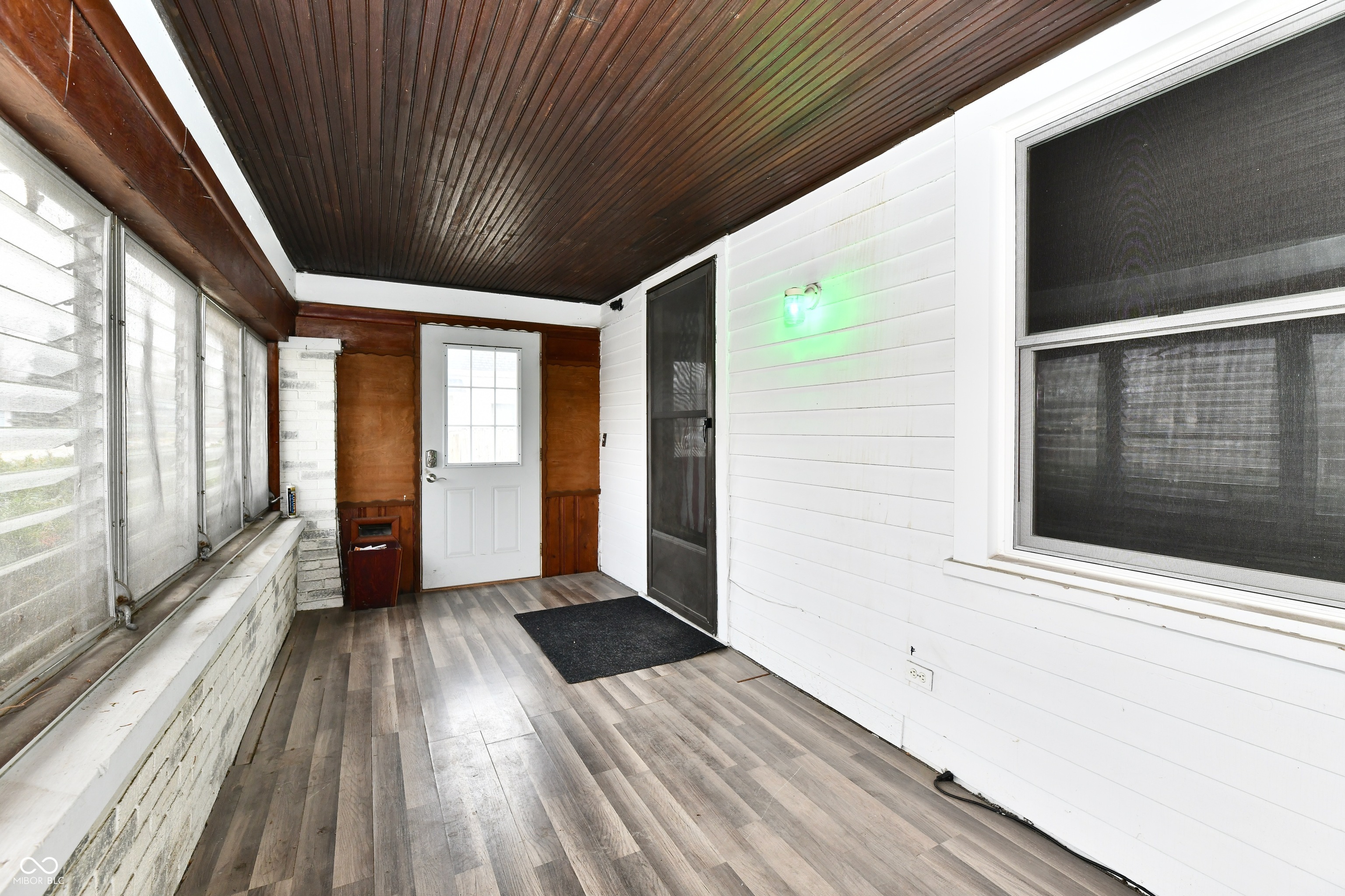 1043 Windermire Street Indianapolis, IN 46227 - Photo 7 of 48