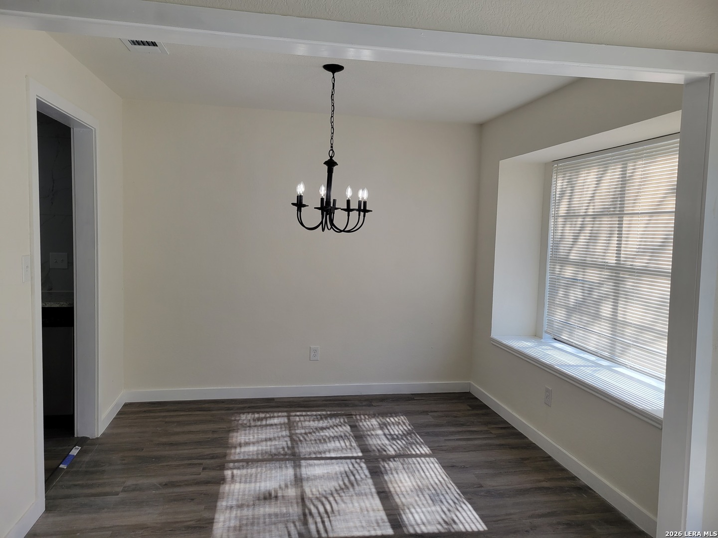 6810 Raintree Path San Antonio, TX 78233 - Photo 11 of 25 Gallery Image 11