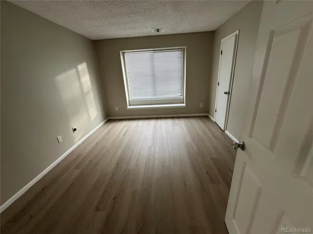 $1,800 | 882 South Uravan Court, Aurora, CO 80017