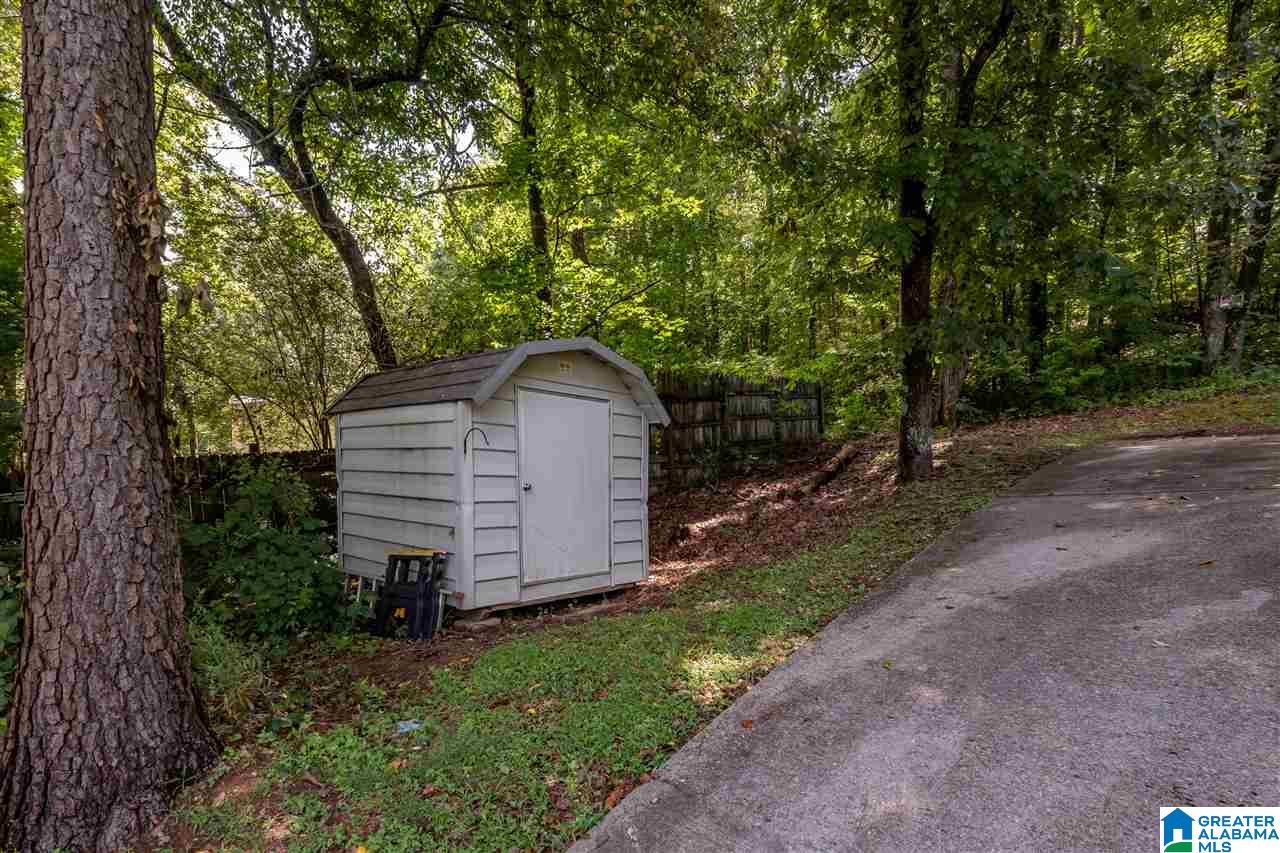 2524 Carl Jones Road Moody, AL 35004 - Photo 3 of 23