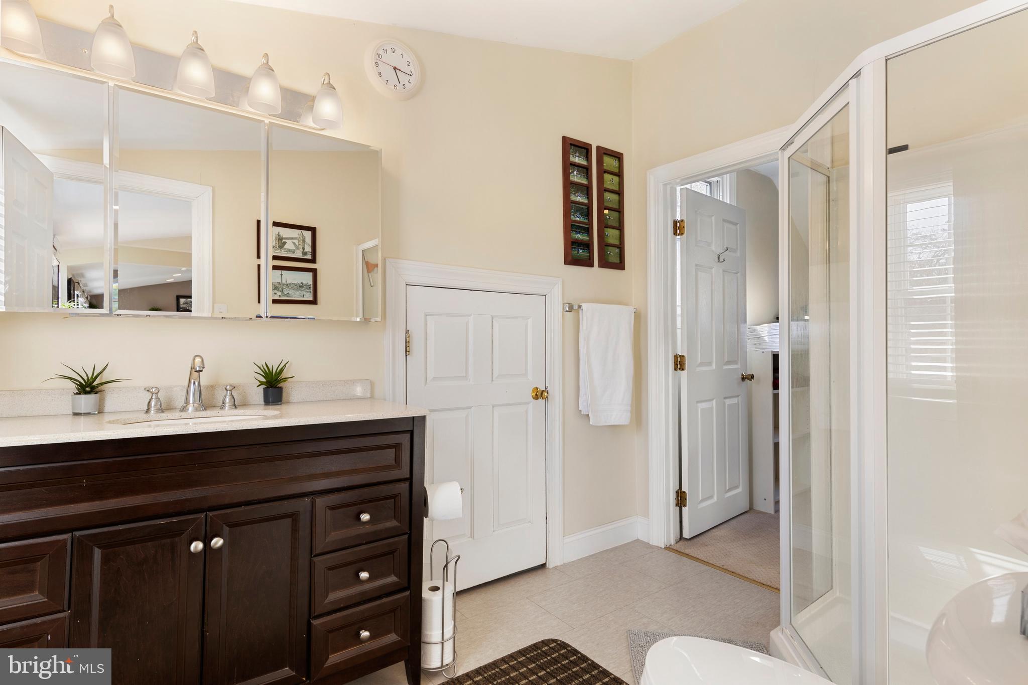 415 South Waterloo Road Devon, PA 19333 - Photo 106 of 127 In-Law Bath