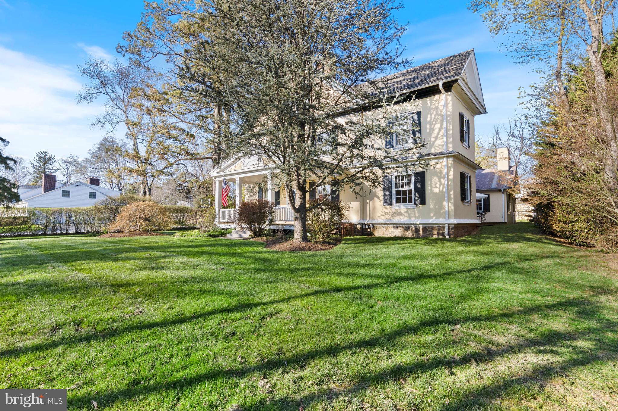 415 South Waterloo Road Devon, PA 19333 - Photo 3 of 127