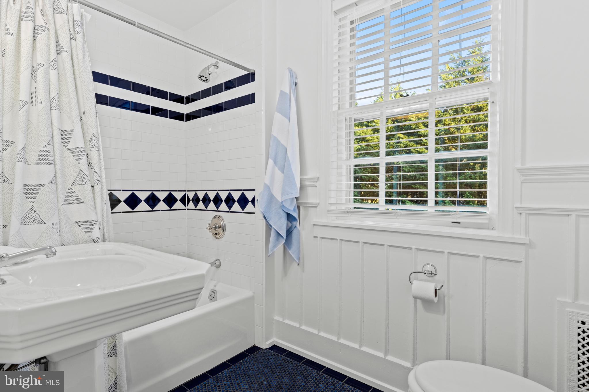 415 South Waterloo Road Devon, PA 19333 - Photo 54 of 127 2nd Floor Hall Bath