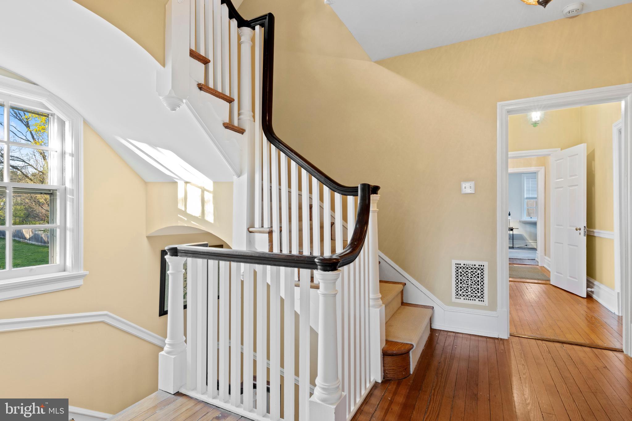415 South Waterloo Road Devon, PA 19333 - Photo 60 of 127 Primary 2nd Floor Landing