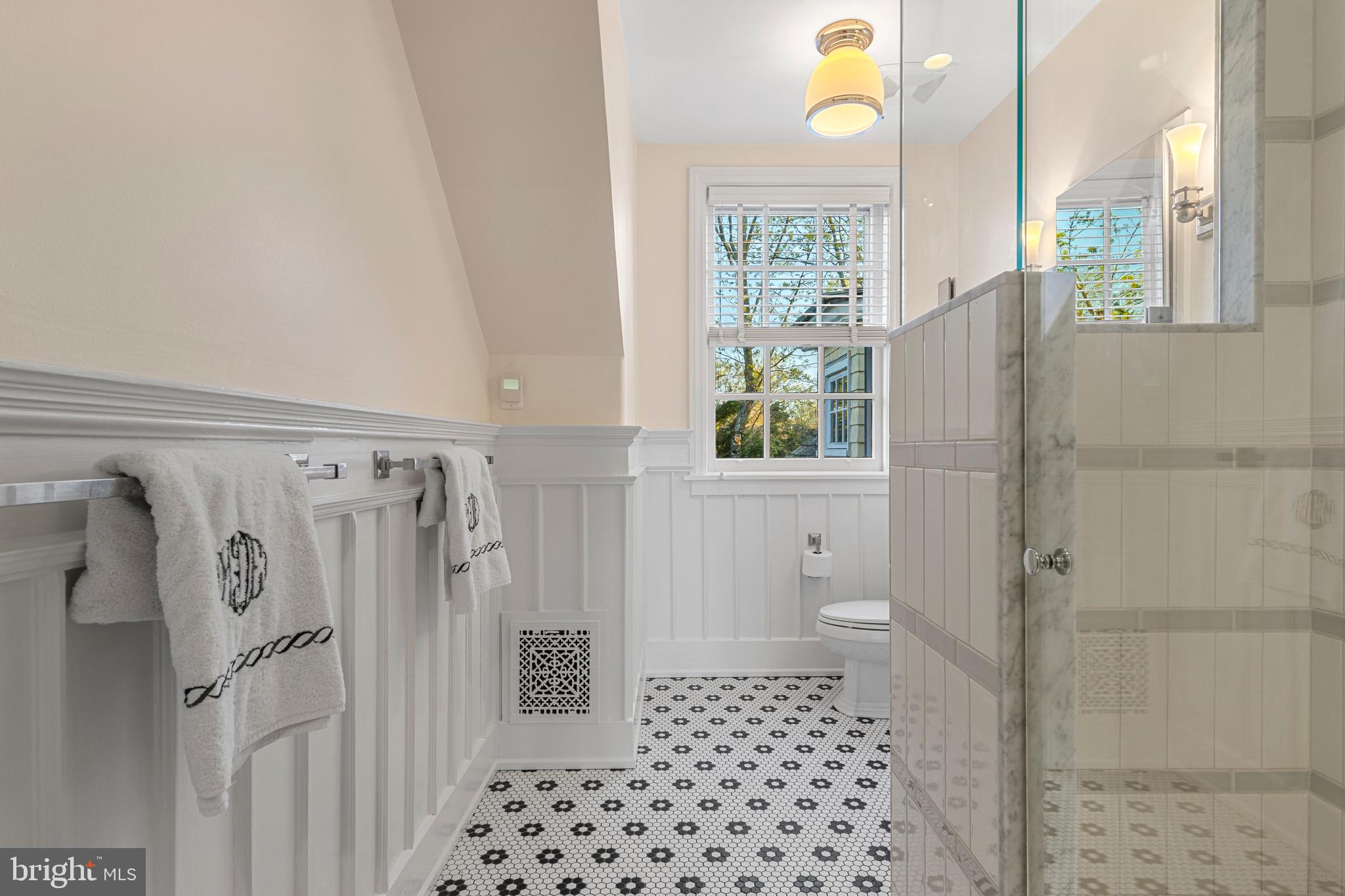 415 South Waterloo Road Devon, PA 19333 - Photo 75 of 127 3rd Floor Hall Bath