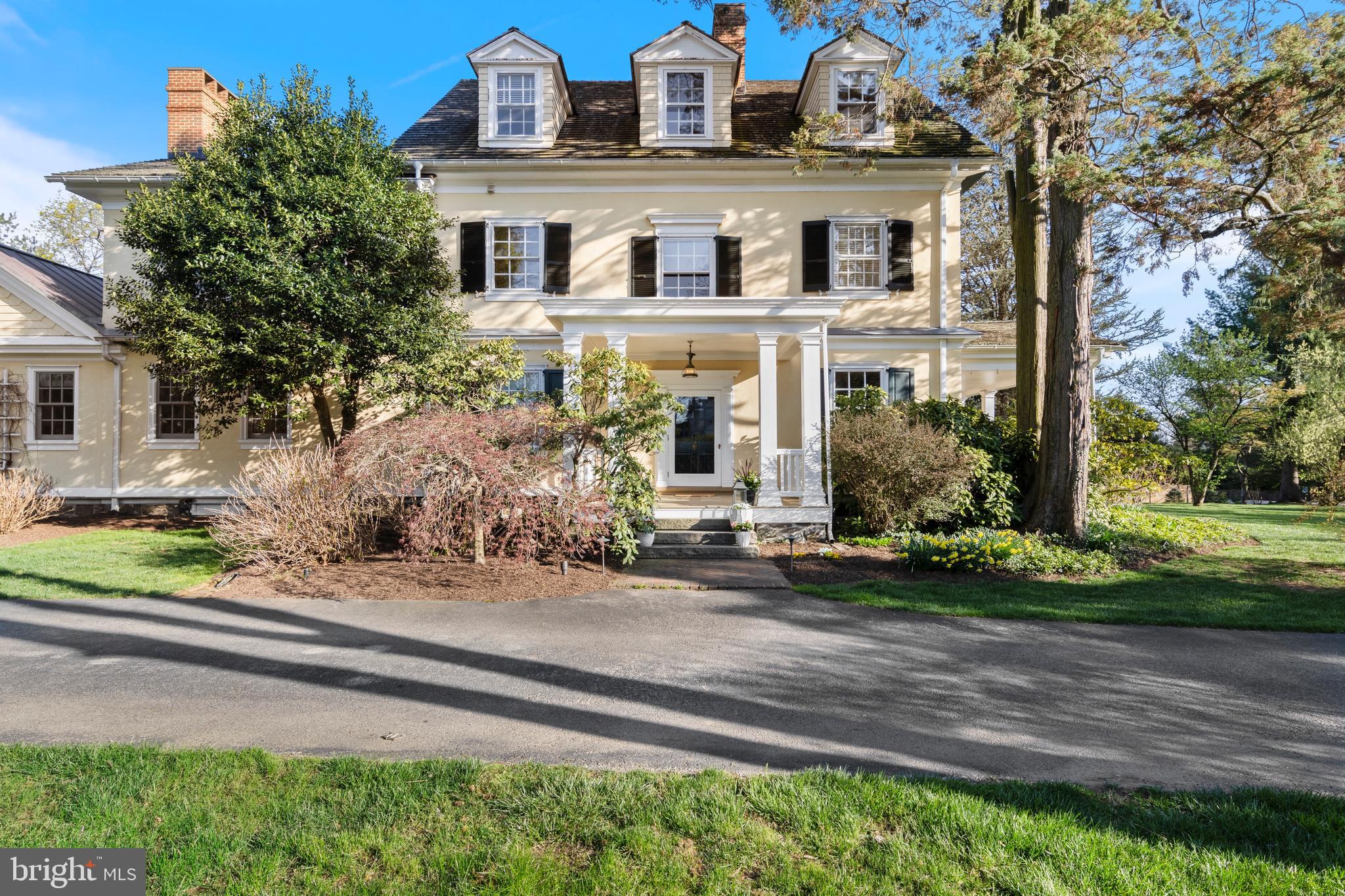 415 South Waterloo Road Devon, PA 19333 - Photo 9 of 127