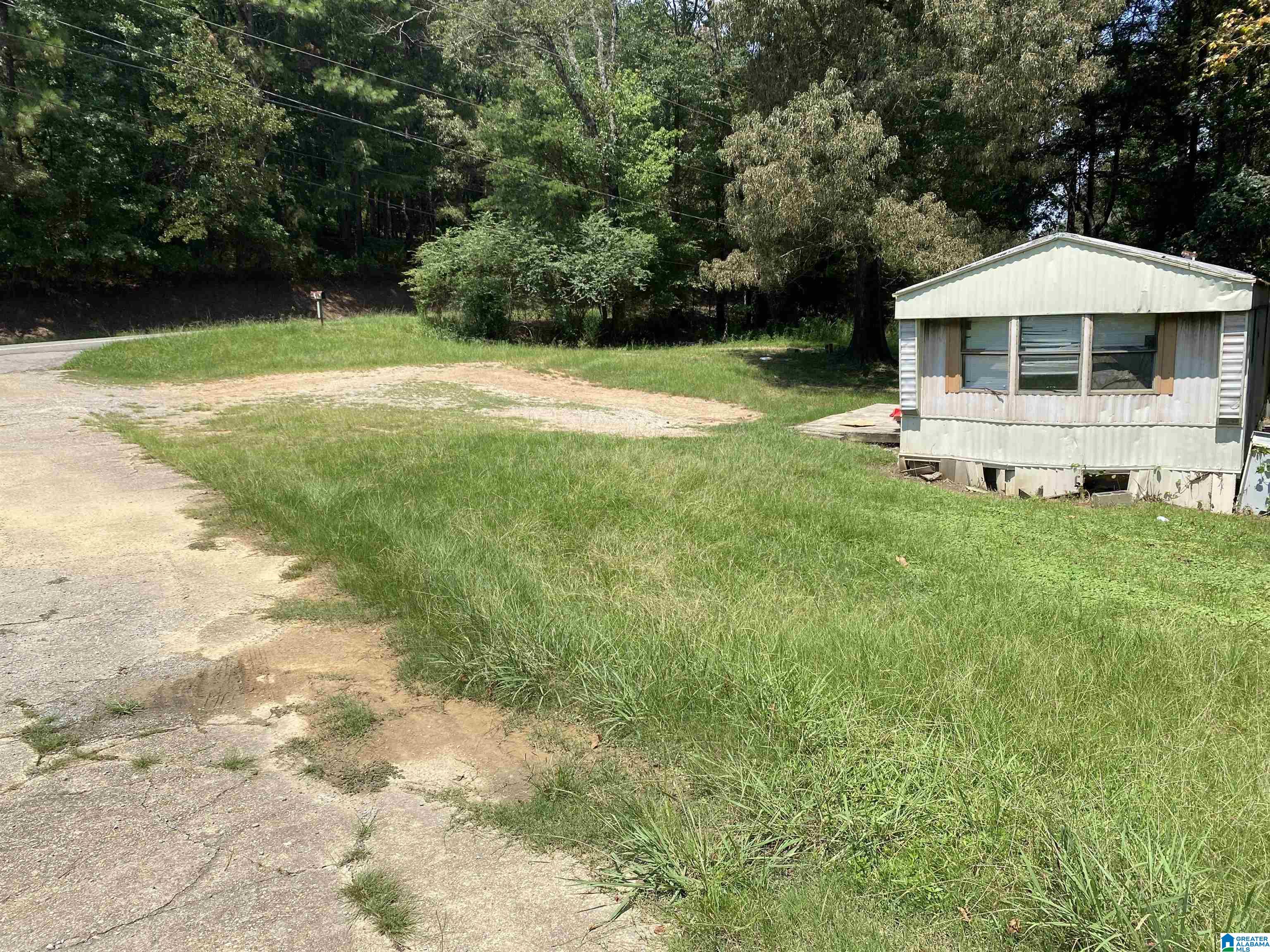 6742 Pocahontas Road Bessemer, AL 35022 - Photo 1 of 4
