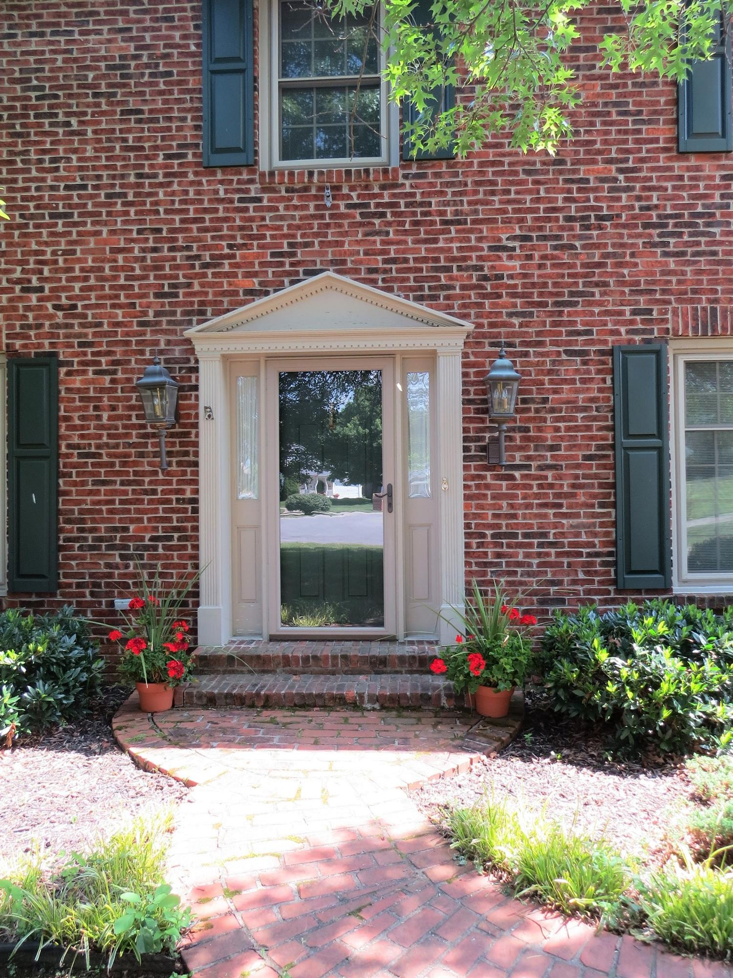 114 Ridge Road Versailles, KY 40383 - Photo 8 of 43 Photo 8