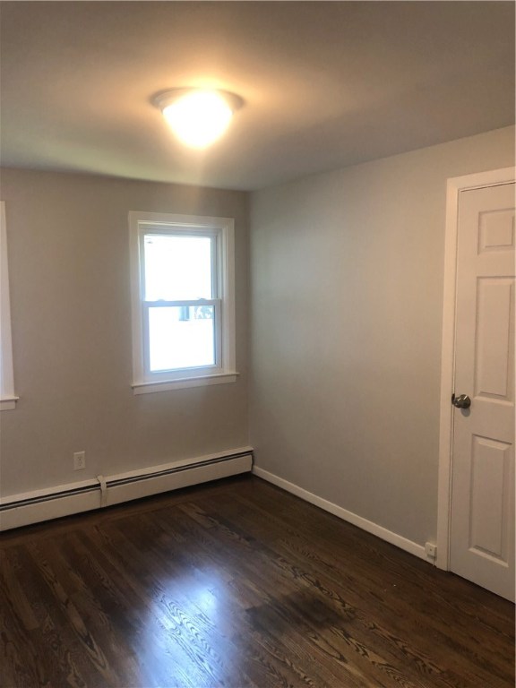 268 Aqueduct Road Cranston, RI 02910 - Photo 6 of 17 Gallery Image 6