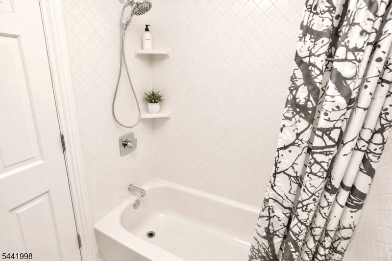 11 Insley Avenue Rutherford, NJ 07070 - Photo 28 of 41