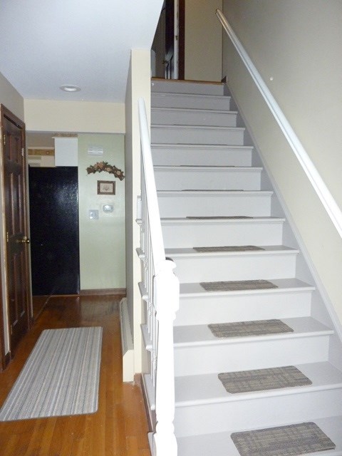 6 Century Road Nashua, NH 03064 - Photo 3 of 39 Gallery Image 3