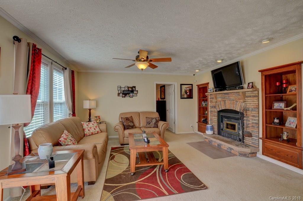 171 Beaverdam Loop Road Candler, NC 28715 - Photo 3 of 27 Gallery Image 3
