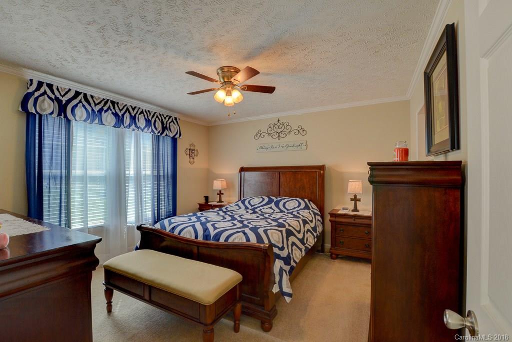 171 Beaverdam Loop Road Candler, NC 28715 - Photo 10 of 27 Gallery Image 10